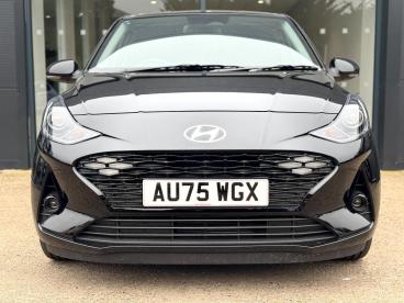 SPOTICAR Hyundai I10 1.2 Premium Euro 6 (s/s) 5dr Used Car - City Car Petrol Black - Bury St. Edmunds - 1200618673_5