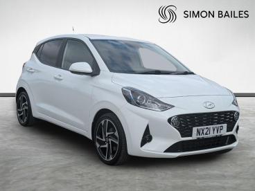 SPOTICAR Hyundai I10 1.0 Premium Euro 6 (s/s) 5dr Used Car - City Car Petrol White - Northallerton - 1200619915_1