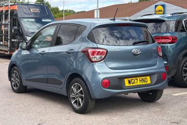 SPOTICAR Hyundai I10 1.2 Premium Auto Euro 6 5dr Used Car - City Car Petrol Blue - Torquay - 1200623629_5