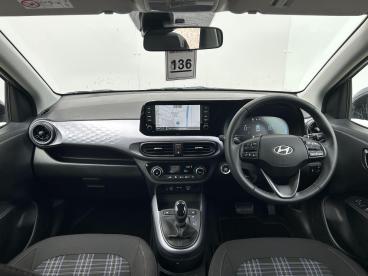 SPOTICAR Hyundai I10 1.2 Premium Auto Euro 6 (s/s) 5dr Used Car - City Car Petrol Grey - Preston - 1200629011_5