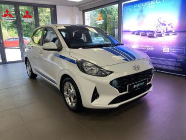 SPOTICAR Hyundai I10 1.0 Se Connect Euro 6 (s/s) 5dr Used Car - City Car Petrol White - Abergavenny - 1200633240_1