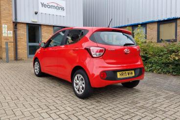 SPOTICAR Hyundai I10 1.0 Se Euro 6 5dr Used Car - City Car Petrol Red - Fareham - 1200641665_5