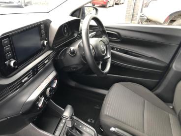 SPOTICAR Hyundai I20 1.0 T-gdi Mhev Se Connect Dct Euro 6 (s/s) 5dr Used Car - Hatchback Hybrid Blue - Bangor - 1200537724_5