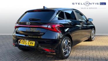 SPOTICAR Hyundai I20 1.0 T-gdi Mhev Premium Dct Euro 6 (s/s) 5dr Used Car - Hatchback Hybrid Black - Godalming - 1200559376_3