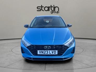 SPOTICAR Hyundai I20 1.0 T-gdi Mhev Ultimate Euro 6 (s/s) 5dr Used Car - Hatchback Hybrid Black - Redditch - 1200572359_2