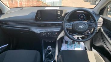 SPOTICAR Hyundai I20 1.0 T-gdi Advance Euro 6 (s/s) 5dr Used Car - Hatchback Petrol Green - Crawley - 1200600216_4