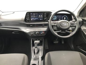 SPOTICAR Hyundai I20 1.0 T-gdi Mhev Se Connect Dct Euro 6 (s/s) 5dr Used Car - Hatchback Hybrid Red - Bangor - 1200602634_4