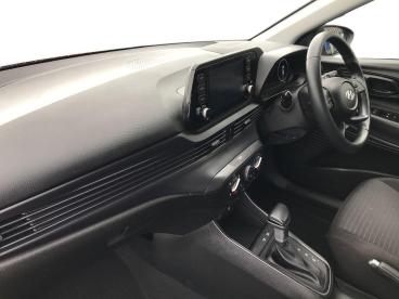 SPOTICAR Hyundai I20 1.0 T-gdi Mhev Se Connect Dct Euro 6 (s/s) 5dr Used Car - Hatchback Hybrid Red - Bangor - 1200602634_5