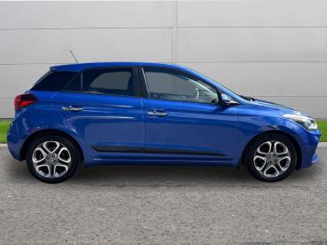 SPOTICAR Hyundai I20 1.2 Premium Se Nav Euro 6 (s/s) 5dr Used Car - Hatchback Petrol Blue - Worksop - 1200603639_4