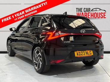 SPOTICAR Hyundai I20 1.0t Gdi 48v Mhd Premium 5dr Dct Used Car - Hatchback Petrol Black - Swansea - 1200605672_2