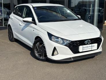SPOTICAR Hyundai I20 1.0 T-gdi Mhev Se Connect Euro 6 (s/s) 5dr Used Car - Hatchback Hybrid White - Eglinton - 1200629915_4