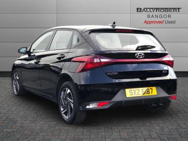 SPOTICAR Hyundai I20 1.0 T-gdi Mhev Se Connect Dct Euro 6 (s/s) 5dr Used Car - Hatchback Hybrid Black - Bangor - 1200636608_2