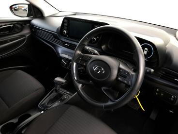 SPOTICAR Hyundai I20 1.0 T-gdi Mhev Se Connect Dct Euro 6 (s/s) 5dr Used Car - Hatchback Hybrid Black - Bangor - 1200636608_3