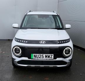 SPOTICAR Hyundai Inster Long Range 49kwh 02 Auto 5dr Used Car - Suv Electric White - Darlington - 1200556236_2