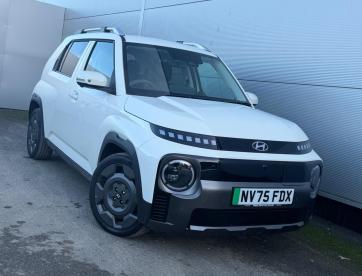 SPOTICAR Hyundai Inster Long Range 49kwh Cross Auto 5dr Used Car - Suv Electric Beige - Darlington - 1200577582_1