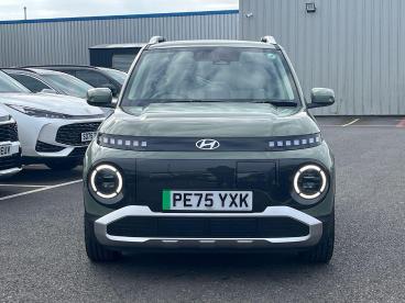 SPOTICAR Hyundai Inster Long Range 49kwh 02 Auto 5dr Used Car - Suv Electric Green - Blackpool - 1200601492_4