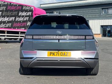 SPOTICAR Hyundai Ioniq 5 73kwh Ultimate Auto Awd 5dr Used Car - Saloon Electric Green - Blackpool - 1200598588_5