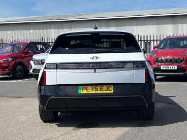 SPOTICAR Hyundai Ioniq 5 84kwh N Line S Auto 5dr Used Car - Saloon Electric White - Blackpool - 1200603943_5