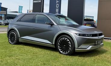 SPOTICAR Hyundai Ioniq 5 77kwh Namsan Edition Auto Awd 5dr Used Car - Saloon Electric Grey - Darlington - 1200604454_5