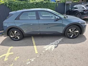 SPOTICAR Hyundai Ioniq  Used Car - Saloon Electric Grey - Northampton - 1200625144_2
