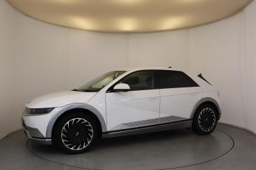 SPOTICAR Hyundai Ioniq 5 73kwh Ultimate Auto 5dr Used Car - Saloon Electric White - Wellingborough - 1200643840_4