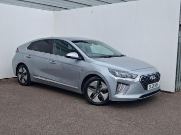 SPOTICAR Hyundai Ioniq 1.6 H-gdi Premium Se Dct Euro 6 (s/s) 5dr Used Car - Saloon Hybrid Silver - Trowbridge - 1200604080_1