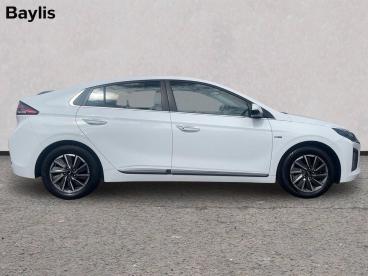 SPOTICAR Hyundai Ioniq 38.3kwh Premium Auto 5dr Used Car - Saloon Electric White - Stroud - 1200632905_5