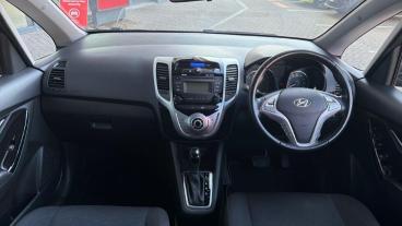 SPOTICAR Hyundai Ix20 1.6 Se Auto Euro 6 5dr Used Car - Hatchback Petrol Black - London - 1200601436_4