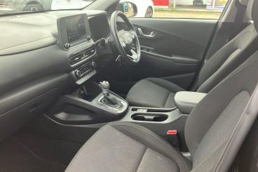 SPOTICAR Hyundai Kona 1.6 H-gdi Se Connect Dct Euro 6 (s/s) 5dr Used Car - Suv Hybrid Black - Welling - 1200544450_3