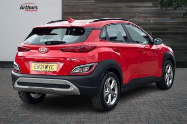 SPOTICAR Hyundai Kona 1.0 T-gdi Mhev Se Connect Euro 6 (s/s) 5dr Used Car - Suv Hybrid Red - Newtown - 1200545829_3