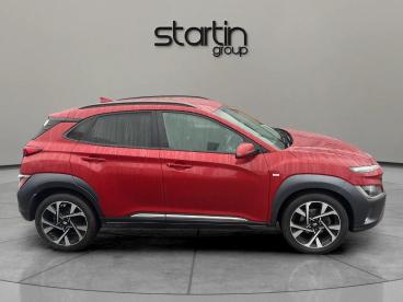 SPOTICAR Hyundai Kona 1.0 T-gdi Mhev Premium Euro 6 (s/s) 5dr Used Car - Suv Hybrid Red - Redditch - 1200574226_3
