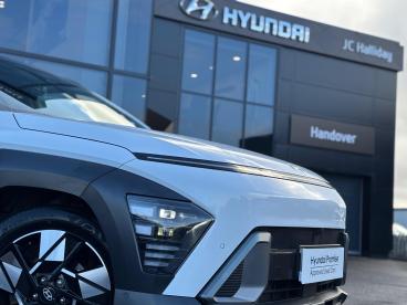 SPOTICAR Hyundai Kona 1.6 H-gdi Ultimate Dct Euro 6 (s/s) 5dr Used Car - Suv Hybrid White - Eglinton - 1200586049_4