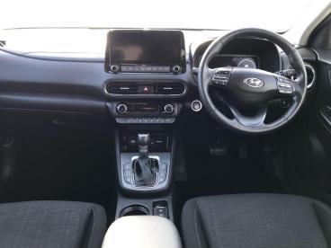 SPOTICAR Hyundai Kona 1.6 H-gdi Premium Dct Euro 6 (s/s) 5dr Used Car - Suv Hybrid White - Bangor - 1200588978_4