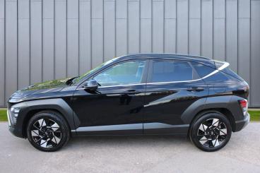 SPOTICAR Hyundai Kona 1.6 H-gdi Ultimate Dct Euro 6 (s/s) 5dr Used Car - Suv Hybrid Black - Yeovil - 1200600331_5
