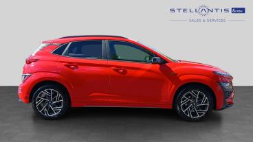 SPOTICAR Hyundai Kona 1.0 T-gdi Mhev N Line Euro 6 (s/s) 5dr Used Car - Suv Hybrid Red - Croydon - 1200614359_2