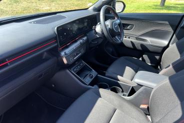 SPOTICAR Hyundai Kona 1.6 H-gdi N Line Dct Euro 6 (s/s) 5dr Used Car - Suv Hybrid Blue - Bridgend - 1200619557_2