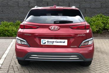 SPOTICAR Hyundai Kona 64kwh Ultimate Auto 5dr (10.5kw Charger) Used Car - Suv Electric Red - Rugby - 1200630596_4