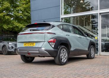 SPOTICAR Hyundai Kona 1.0 T-gdi Advance Euro 6 (s/s) 5dr Used Car - Suv Petrol Green - Aldershot - 1200633271_4