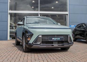 SPOTICAR Hyundai Kona 1.0 T-gdi Advance Euro 6 (s/s) 5dr Used Car - Suv Petrol Green - Aldershot - 1200633271_5