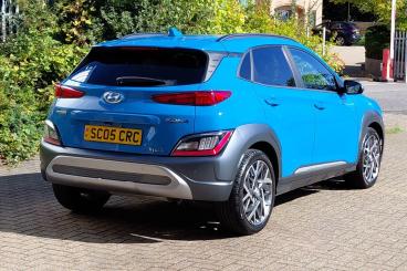 SPOTICAR Hyundai Kona 1.6 H-gdi Premium Dct Euro 6 (s/s) 5dr Used Car - Suv Hybrid Blue - Fareham - 1200639806_3