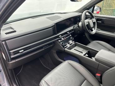 SPOTICAR Hyundai Santa Fe Santafe 1.6 T-gdi 13.8kwh Calligraphy Auto 4wd Euro 6 (s/s Used Car - Suv Plug-in Hybrid Blue - Ormskirk - 1200601046_2
