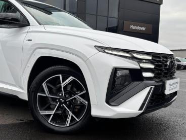 SPOTICAR Hyundai Tucson 1.6 T-gdi 13.8kwh N Line Auto Euro 6 (s/s) 5dr Used Car - Suv Plug-in Hybrid White - Eglinton - 1200548071_3