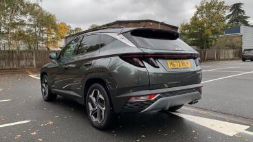 SPOTICAR Hyundai Tucson 1.6 H T-gdi Ultimate Auto Euro 6 (s/s) 5dr Used Car - Suv Hybrid Grey - Walton On Thames - 1200552496_5