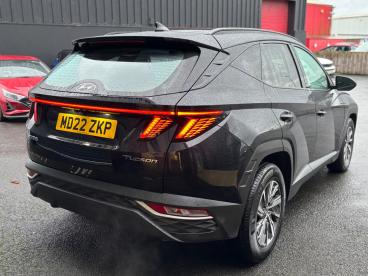 SPOTICAR Hyundai Tucson 1.6 T-gdi Se Connect Euro 6 (s/s) 5dr Used Car - Suv Petrol Black - Eglinton - 1200552943_4