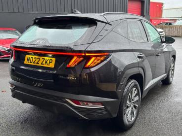 SPOTICAR Hyundai Tucson 1.6 T-gdi Se Connect Euro 6 (s/s) 5dr Used Car - Suv Petrol Black - Eglinton - 1200552943_5