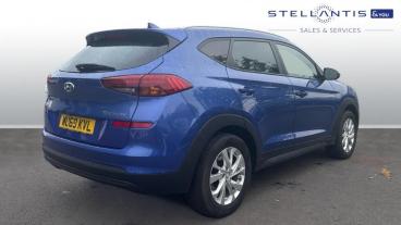 SPOTICAR Hyundai Tucson 1.6 Gdi Se Nav Euro 6 (s/s) 5dr Used Car - Suv Petrol Blue - Bristol - 1200552971_3