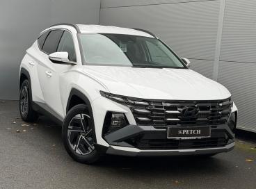 SPOTICAR Hyundai Tucson 1.6 T-gdi Advance Euro 6 (s/s) 5dr Used Car - Suv Petrol White - Darlington - 1200554991_1