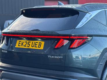 SPOTICAR Hyundai Tucson 1.6 T-gdi Premium Euro 6 (s/s) 5dr Used Car - Suv Petrol Green - Eglinton - 1200558954_5