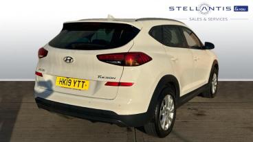 SPOTICAR Hyundai Tucson 1.6 Gdi Se Nav Euro 6 (s/s) 5dr Used Car - Suv Petrol Blue - Liverpool - 1200562133_3