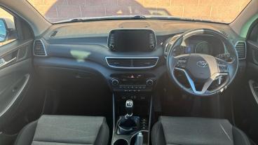 SPOTICAR Hyundai Tucson 1.6 Gdi Se Nav Euro 6 (s/s) 5dr Used Car - Suv Petrol Blue - Liverpool - 1200562133_4